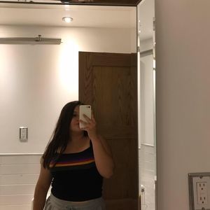 Meet your Posher, Victoria